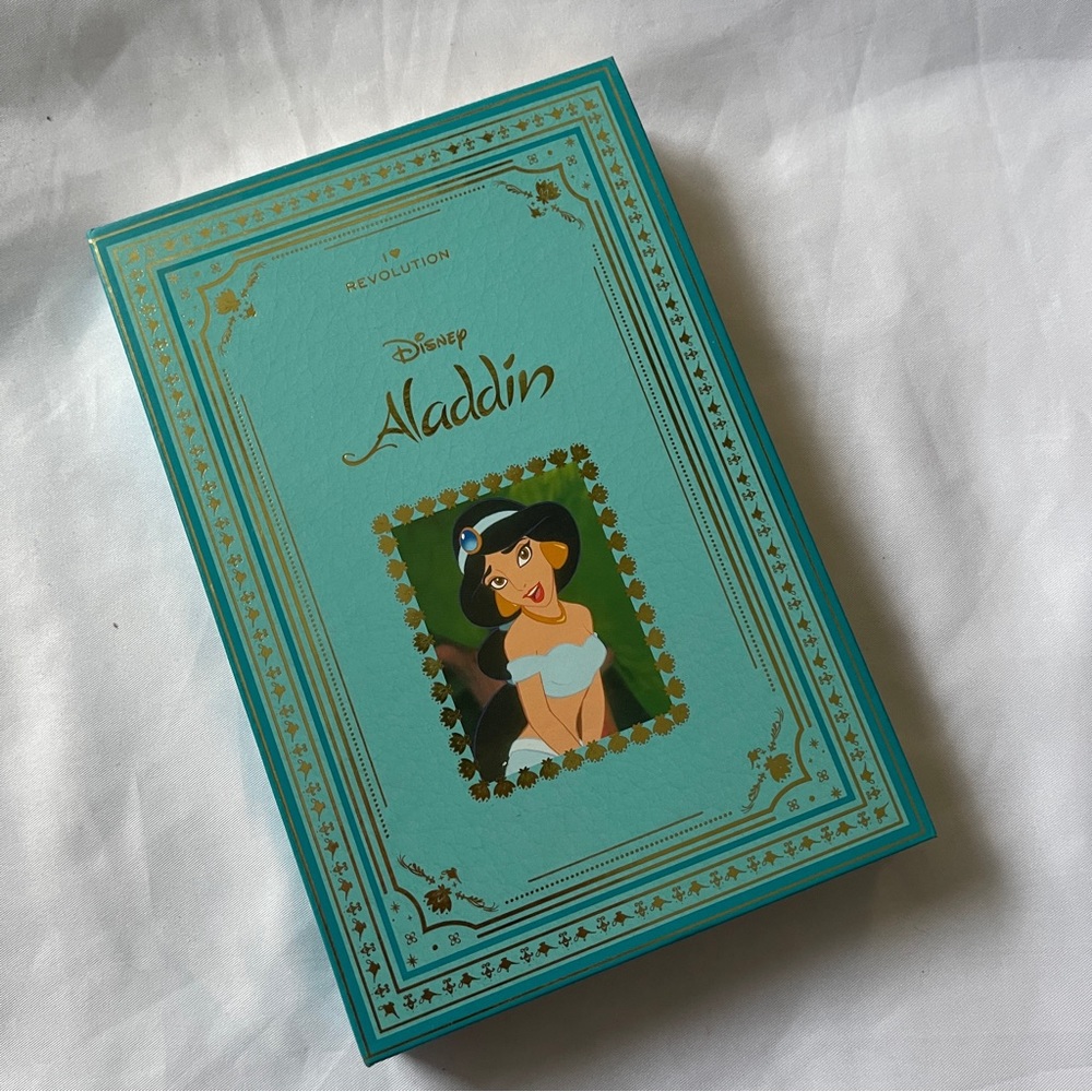Revolution Beauty Disney Princess Aladdin Palette